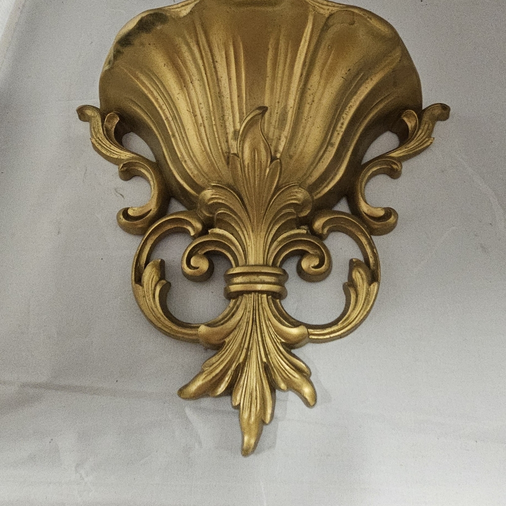 Vintage 1962 HOMCO Gold Wall Pocket Planter Dart 4446 Hollywood Regency